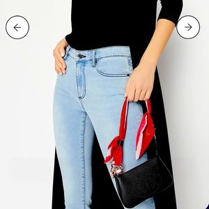 Armani exchange super skinny lift up size 27 light wash like new 🔥🔥💯👍